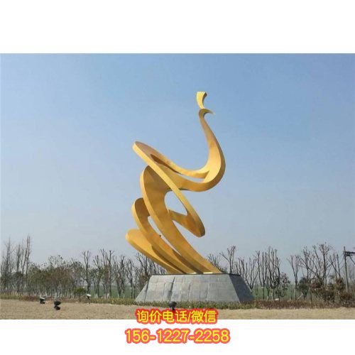 美麗的不銹鋼抽象孔雀雕塑，為廣場(chǎng)增添精彩景觀