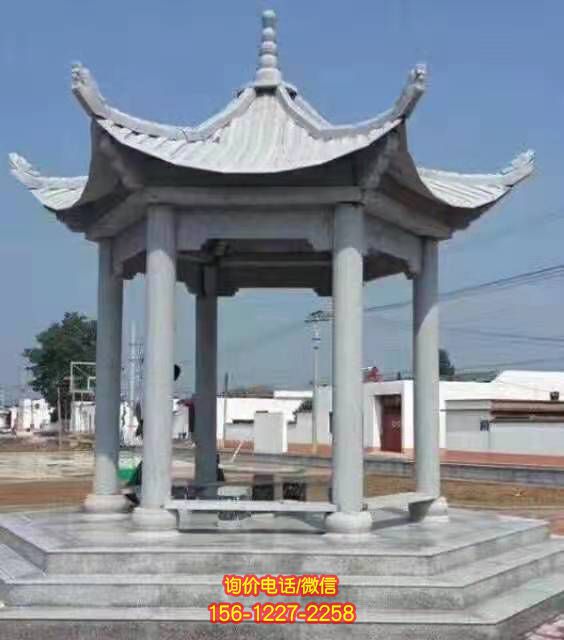 仿古青石雕塑，傳承農(nóng)村文化，為廣場(chǎng)涼亭增添獨(dú)特魅力