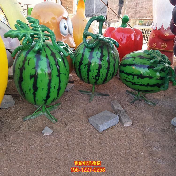 玻璃鋼仿真西瓜，大西瓜雕塑擺件