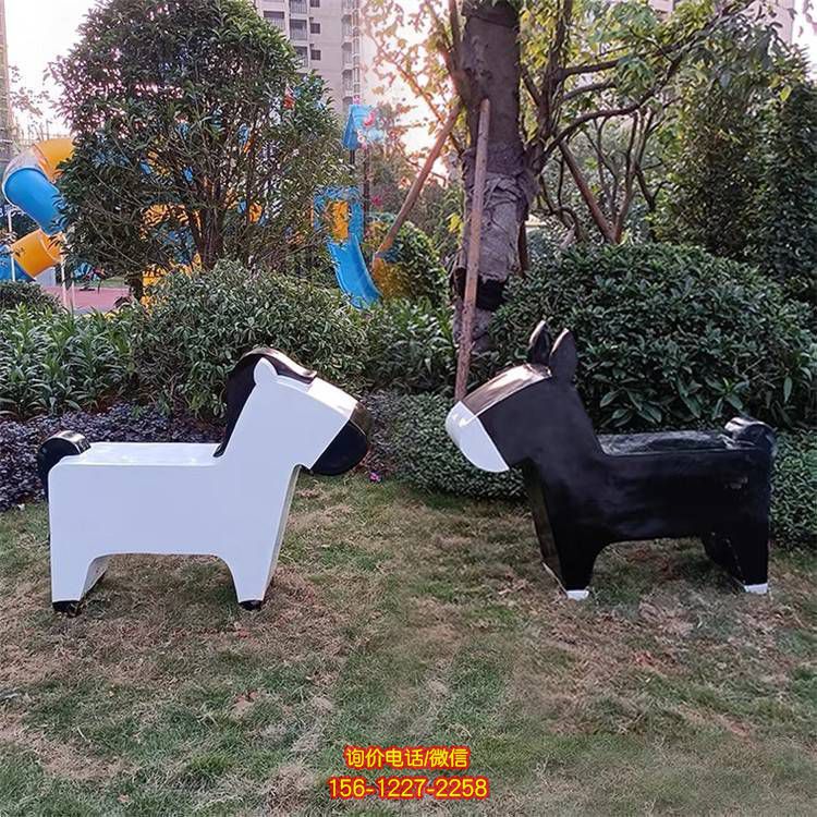 小區(qū)兒童樂園擺放玻璃鋼抽象小馬動(dòng)物休閑座椅