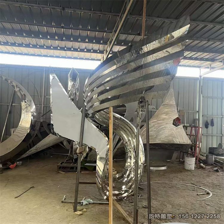 翅膀雕塑74 翅膀雕塑74